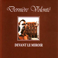 Devant Le Miroir