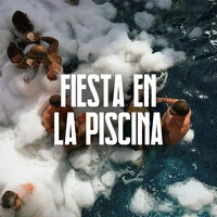 Fiesta En La Piscina