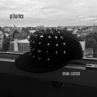 DEMI-LUCIDE